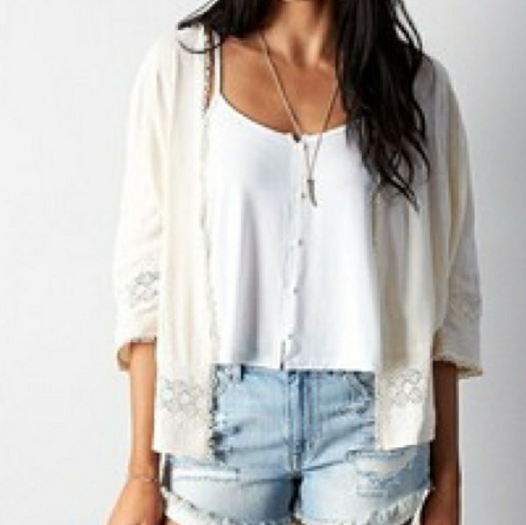 American Eagle Outfitters Sweaters - ❄SALE❄American Eagle Outfitters eyelet kimono